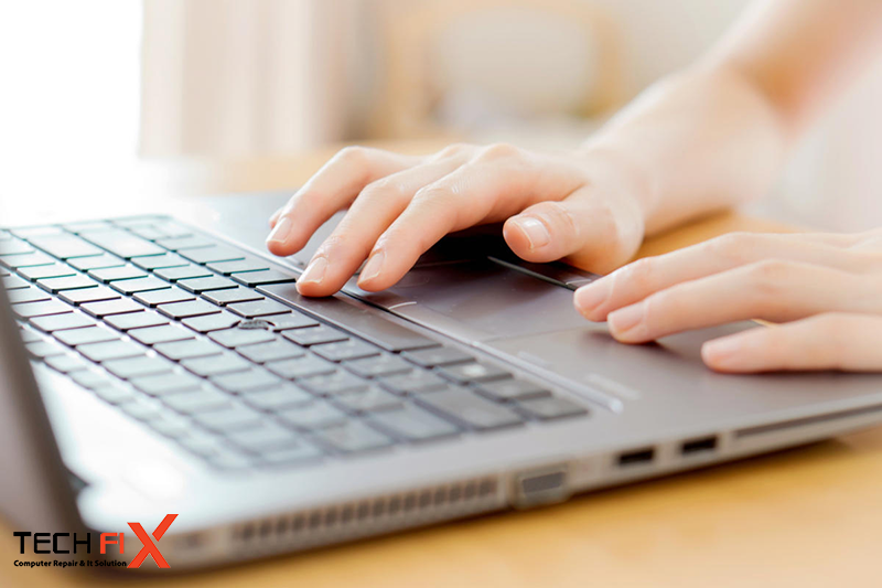 cách mở cảm ứng chuột trên laptop